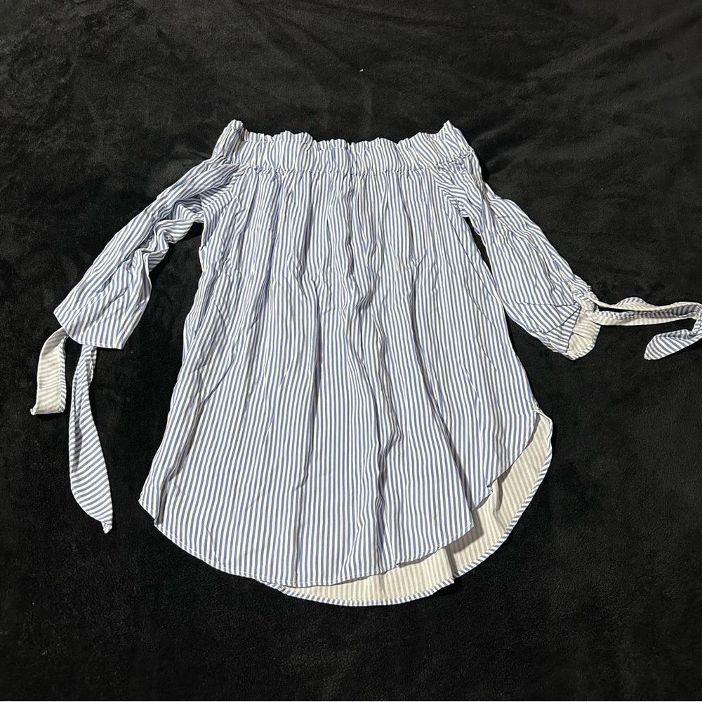 H&M Blue and White Striped Blouse - Picture 9 of 10
